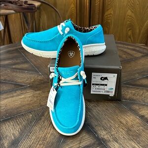 Ariat Women's Turquoise Casual Shoes “Hilo” 9.5B NIB